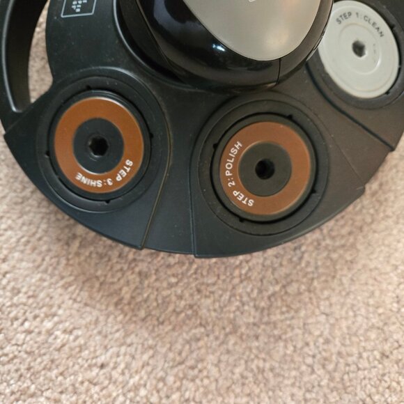 Sharper Image Shoe Polisher - Picture 3 of 9